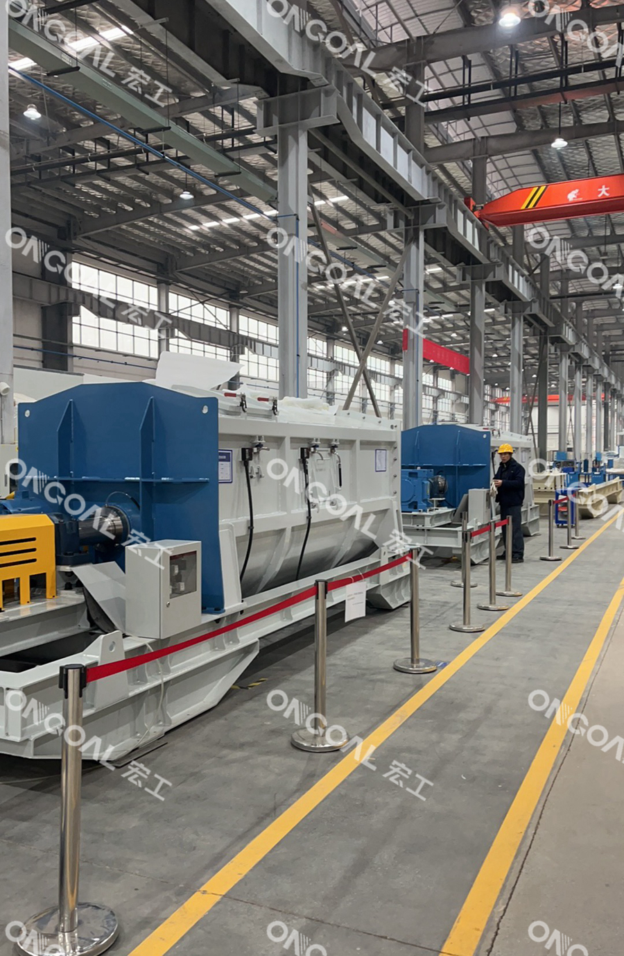 螺帶混合機 (1) 螺帶混合機 (1)